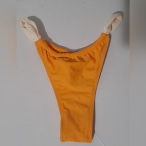 Cupshe women Orange with cream color